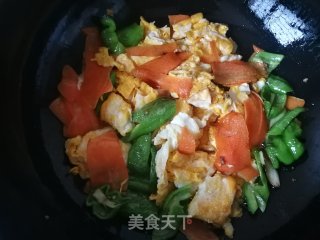 胡萝卜螺丝椒炒鸡蛋的做法步骤：10