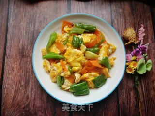 胡萝卜螺丝椒炒鸡蛋的做法步骤：12