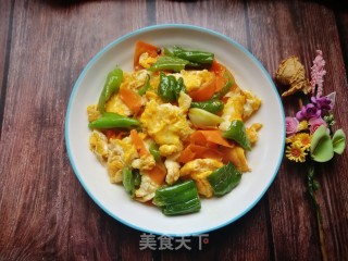 胡萝卜螺丝椒炒鸡蛋的做法步骤：13