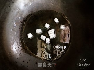 卤鸡腿的做法步骤：3