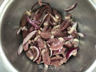 烤鸡心的做法步骤：2