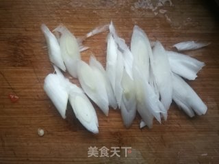 香菜拌人造肉的做法步骤：5