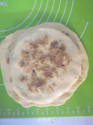 板栗酱香千层饼的做法步骤：6