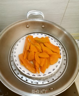 南瓜饼的做法步骤：2