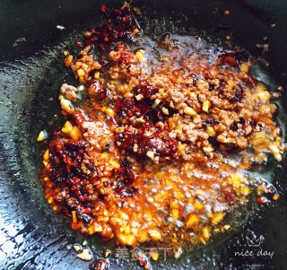老干妈牛肉末烧豆腐的做法步骤：5