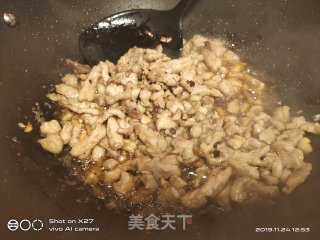 芹菜炒肉丝的做法步骤：4