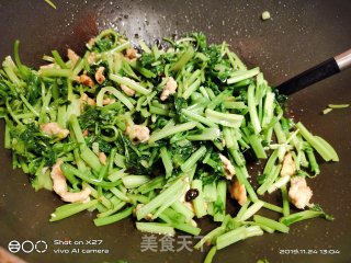 芹菜炒肉丝的做法步骤：7