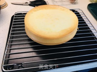 橄榄油戚风蛋糕的做法步骤：9