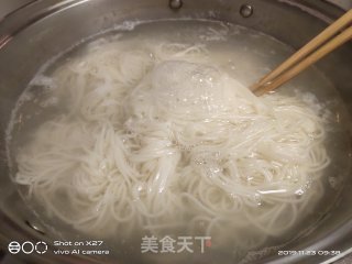 豆瓣青菜面的做法步骤：2