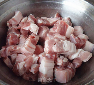 小炖肉卤蛋的做法步骤：1