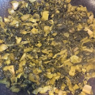 酸菜牛肉汤面的做法步骤：4