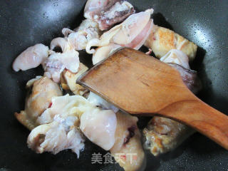乌贼鲞烧中翅的做法步骤：6