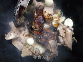 萝卜炖龙骨的做法步骤：3