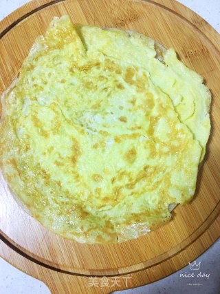 鸡蛋咸菜手抓饼的做法步骤：6
