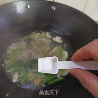 酸汤饺子的做法步骤：7