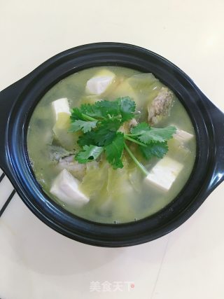 咸菜豆腐滚黄骨鱼汤的做法步骤：15