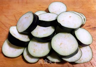 鱼香茄盒的做法步骤：2