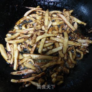 大葱炒鱿鱼的做法步骤：7