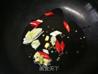 小白菜炒榨菜的做法步骤：4