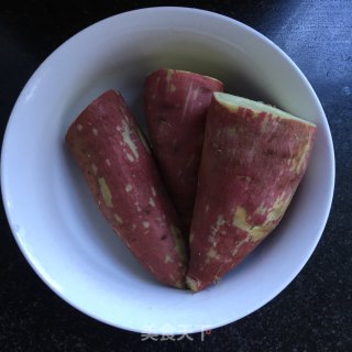 美味红薯卷的做法步骤：1