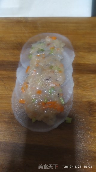 萝卜玫瑰花的做法步骤：4