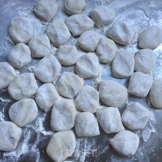 红油酸汤羊肉水饺的做法步骤：5