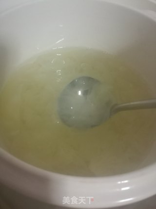 暗香浮动的昙花银耳羹的做法步骤：5
