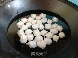 自制鱼丸的做法步骤：6