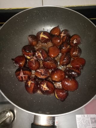 冰糖栗子的做法步骤：6