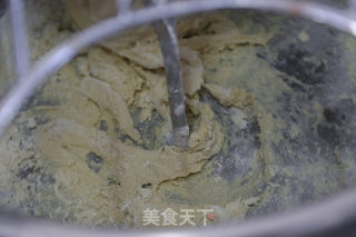 蜂蜜脆底小餐包的做法步骤：2