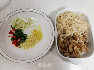 唇齿留香的爽口金汤肥牛卷的做法步骤：1