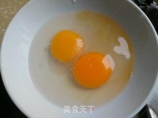 鸡蛋炒红凤菜的做法步骤：2