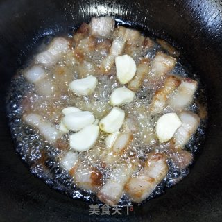 五花肉咸菜笋干煲的做法步骤：4