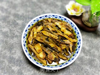五花肉咸菜笋干煲的做法步骤：10