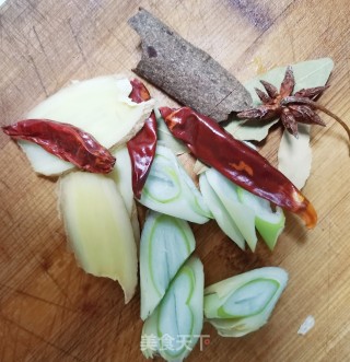 红烧肉的做法步骤：4