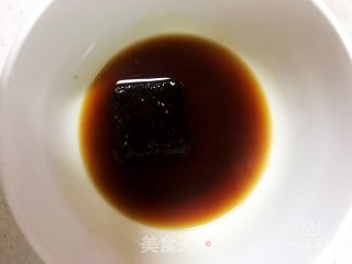 黑芝麻营养糕的做法步骤：1