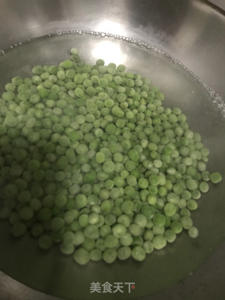 奶香青豆泥的做法步骤：2