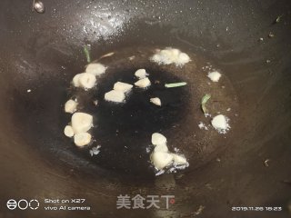 蒜薹炒牛肉片的做法步骤：2