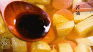 有家鲜厨房：老干妈焖饭的做法步骤：3