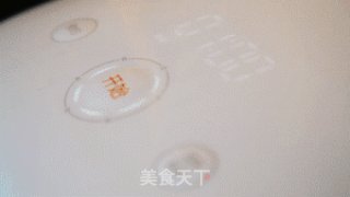 有家鲜厨房：老干妈焖饭的做法步骤：4