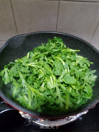 清烫茼蒿的做法步骤：3
