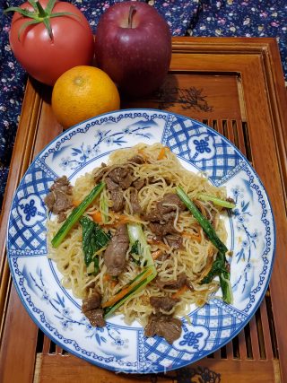 胡萝卜牛肉炒米粉的做法步骤：15