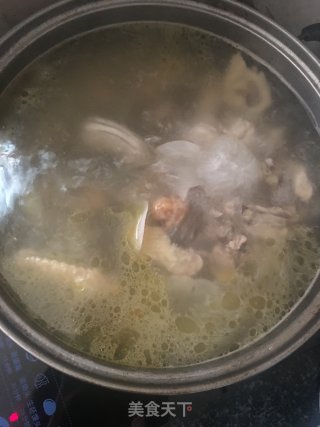 海底椰煲鸡汤的做法步骤：7