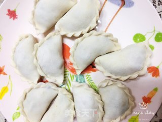 鸡蛋煎饺的做法步骤：1