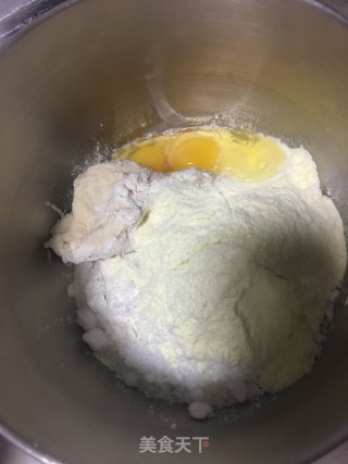 中种牛奶甜吐司的做法步骤：4