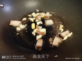 锅烧炒玉米粒的做法步骤：2