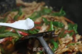 青椒肉丝的做法步骤：10