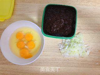 鸡蛋酱的做法步骤：1