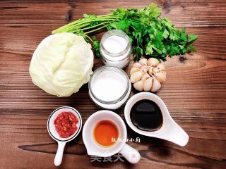 香辣包心菜的做法步骤：1