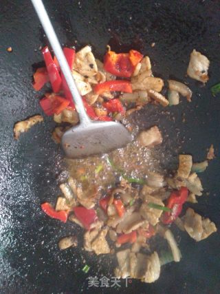 古法回锅肉的做法步骤：6